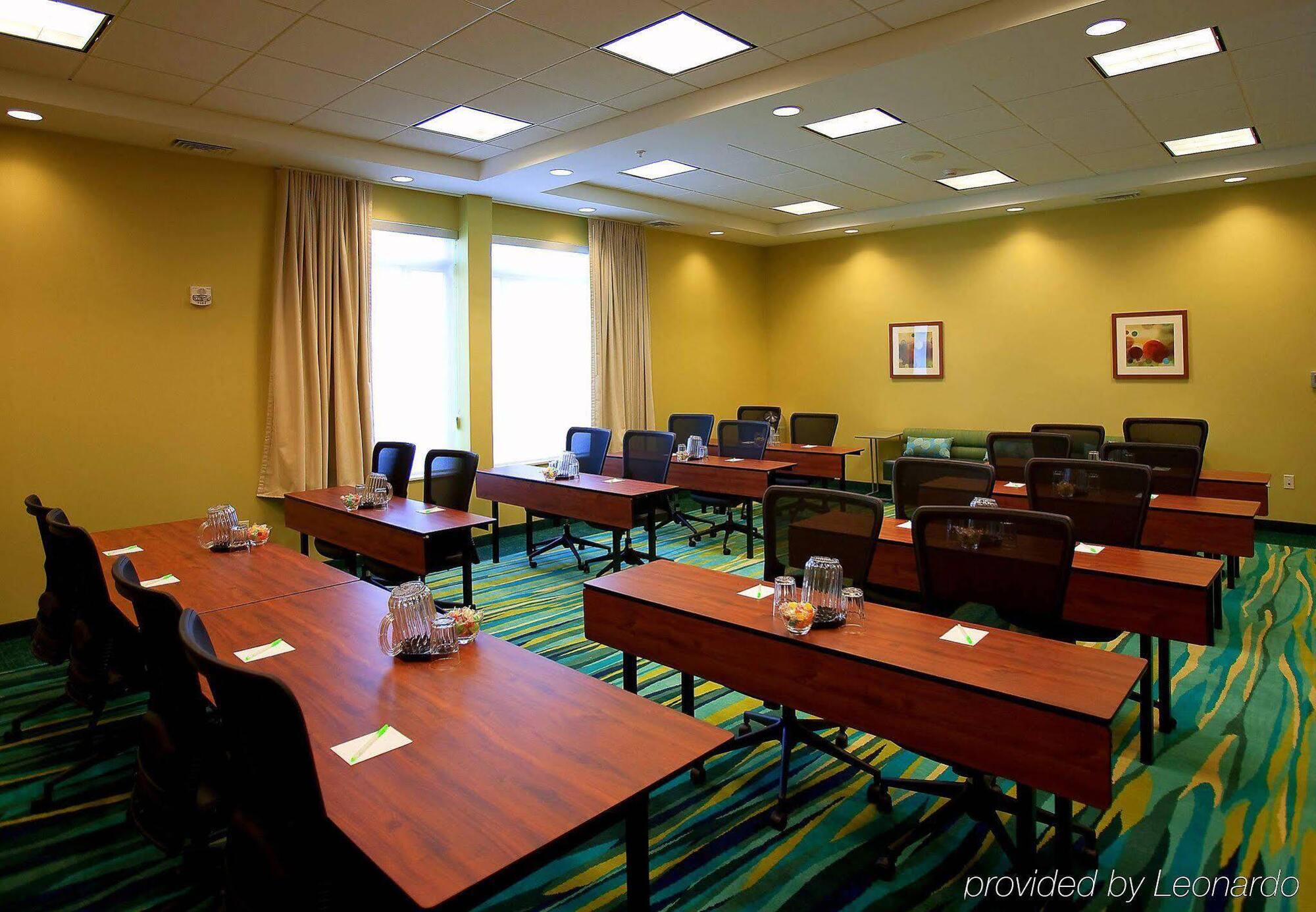 Springhill Suites Tampa North/Tampa Palms Exterior foto